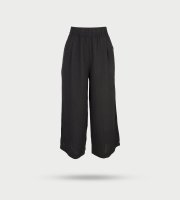 104613